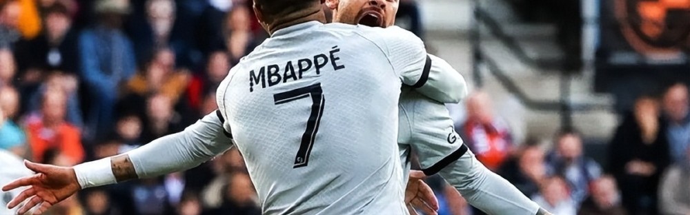  巴黎圣日耳曼客场完胜里昂稳固榜首位置  